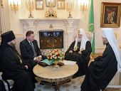 Preafericitul Patriarh Chiril s-a întâlnit cu guvernatorul regiunii Kursk A.N. Mihailov