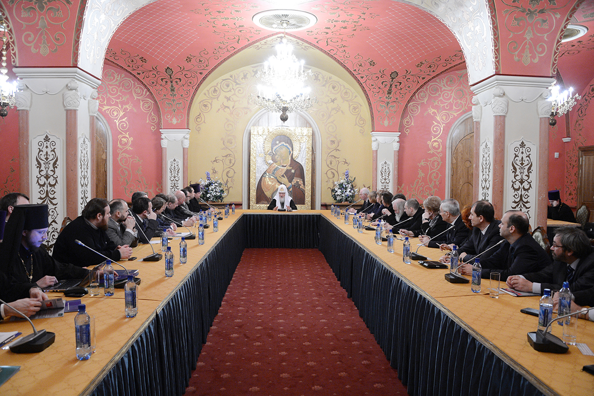 Întâlnirea Preafericitului Patriarh Chiril cu reprezentanţii asociaţiilor ortodoxe obşteşti şi membrii biroului prezidiului Soborului mondial al poporului rus