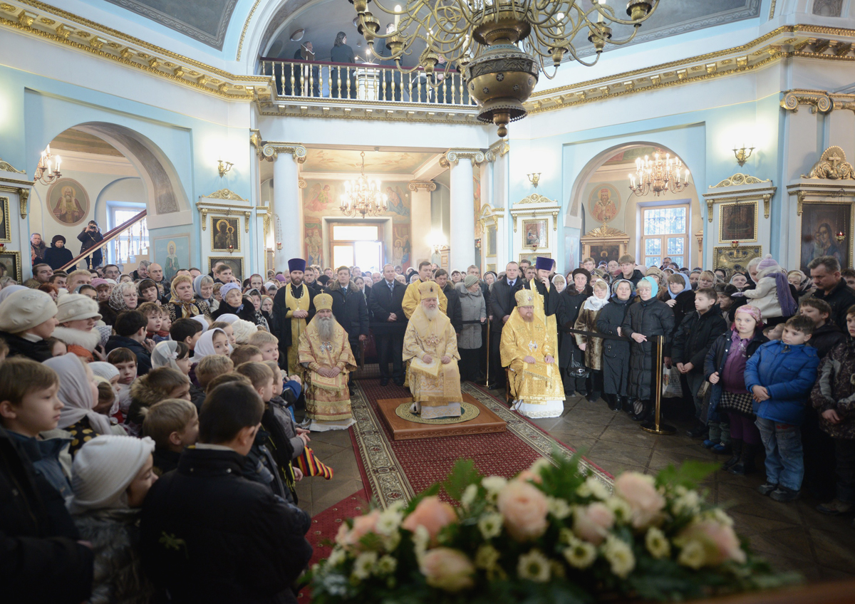 Храм в Косино духовенство