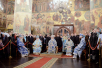 Slujirea Patriarhului de sărbătoarea Intrarea în biserică a Preasfintei Născătoare de Dumnezeu în catedrala „Adormirea Maicii Domnului” din Kremlin (or. Moscova)