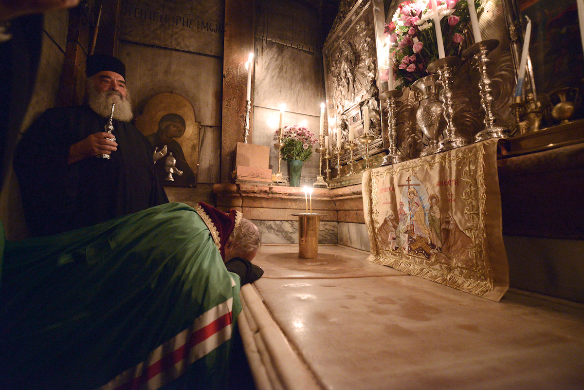 Патриарх Кирилл у Гроба Господня в Иерусалиме