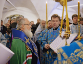 Preafericitul Patriarh Chiril a oficiat un Te Deum la racla cu moaștele sfântului ierarh Tihon, Patriarhul întregii Rusii, la mănăstirea Donskoi