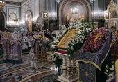 În ajunul sărbătorii Bunei Vestiri a Preasfintei Născătoare de Dumnezeu Preafericitul Patriarh Chiril a oficiat privegherea la catedrala „Hristos Mântuitorul”
