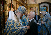 Святейший Патриарх Кирилл наградил заслуженного профессора МДА А.И. Осипова орденом свт. Макария Московского II степени