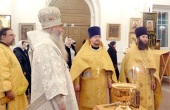 Episcopul de Dmitrov Feofilact a sfințit biserica în cinstea icoanei Maicii Domnului de la Kazani care se construiește, în cadrul „Programului-200”, în sud-vestul Moscovei