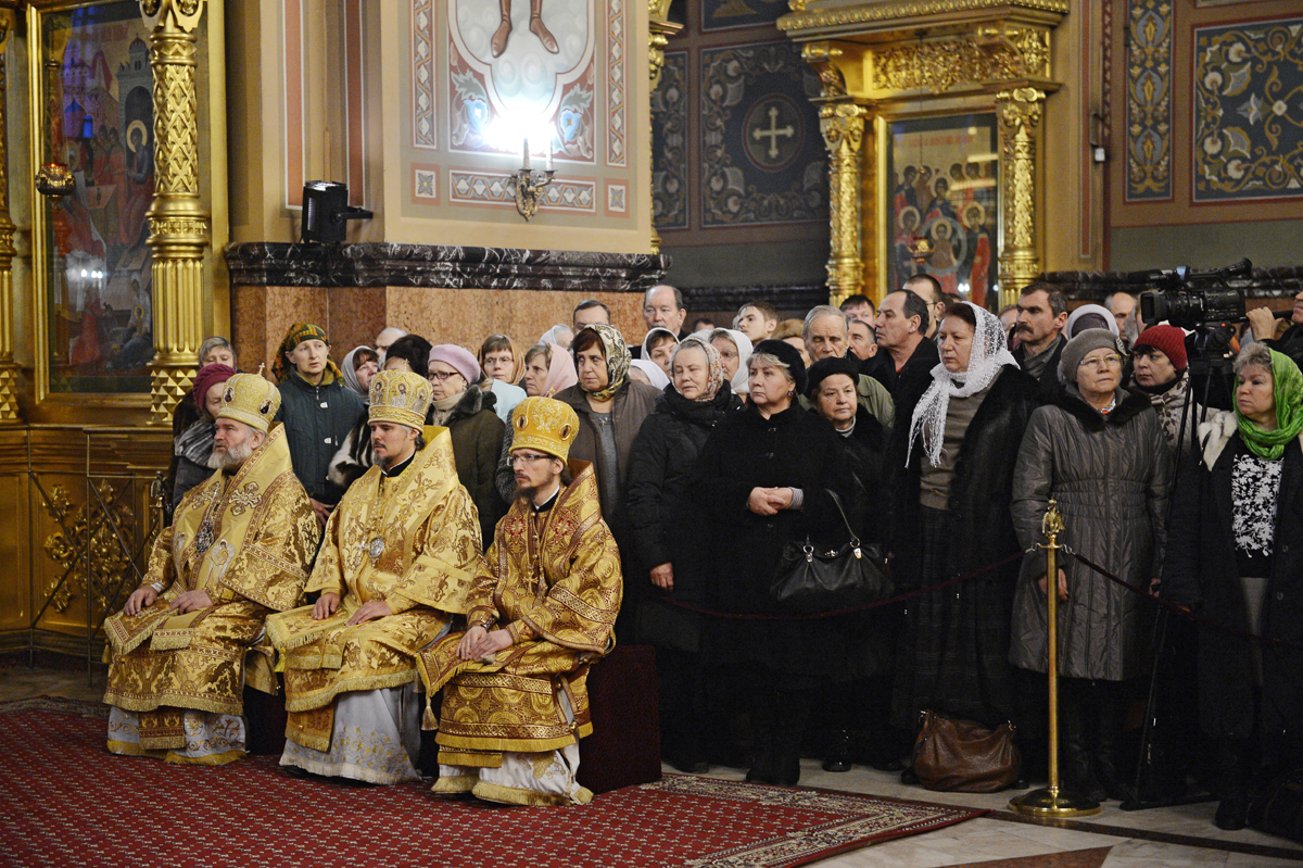 Патриаршее служение в Николо-Угрешском монастыре в день памяти святителя Николая Чудотворца