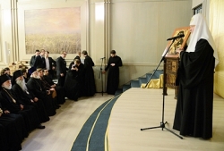 Святейший Патриарх Кирилл встретился с преподавателями и студентами Сретенской духовной семинарии