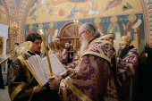 Святейший Патриарх Кирилл совершил полиелейную утреню на Патриаршем подворье Серафимо-Дивеевского монастыря в Москве
