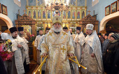 Патриарший экзарх всея Беларуси совершил Божественную литургию в Михайловском кафедральном соборе Слуцка
