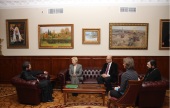 Митрополит Волоколамський Іларіон зустрівся з Надзвичайним і Повноважним послом Грецької Республіки в Росії
