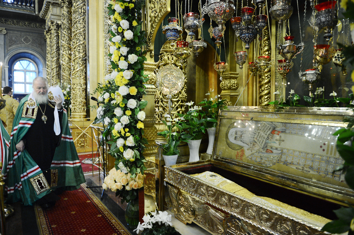 Slujirea Patriarhului de ziua pomenirii sfântului ierarh Alexii, mitropolit al Moscovei, în catedrala „Arătarea Domnului”, or. Moscova. Hirotonia arhimandritului Stefan (Kavtarașvili) în treapta de episcop de Tihoretsk și Korenevsk