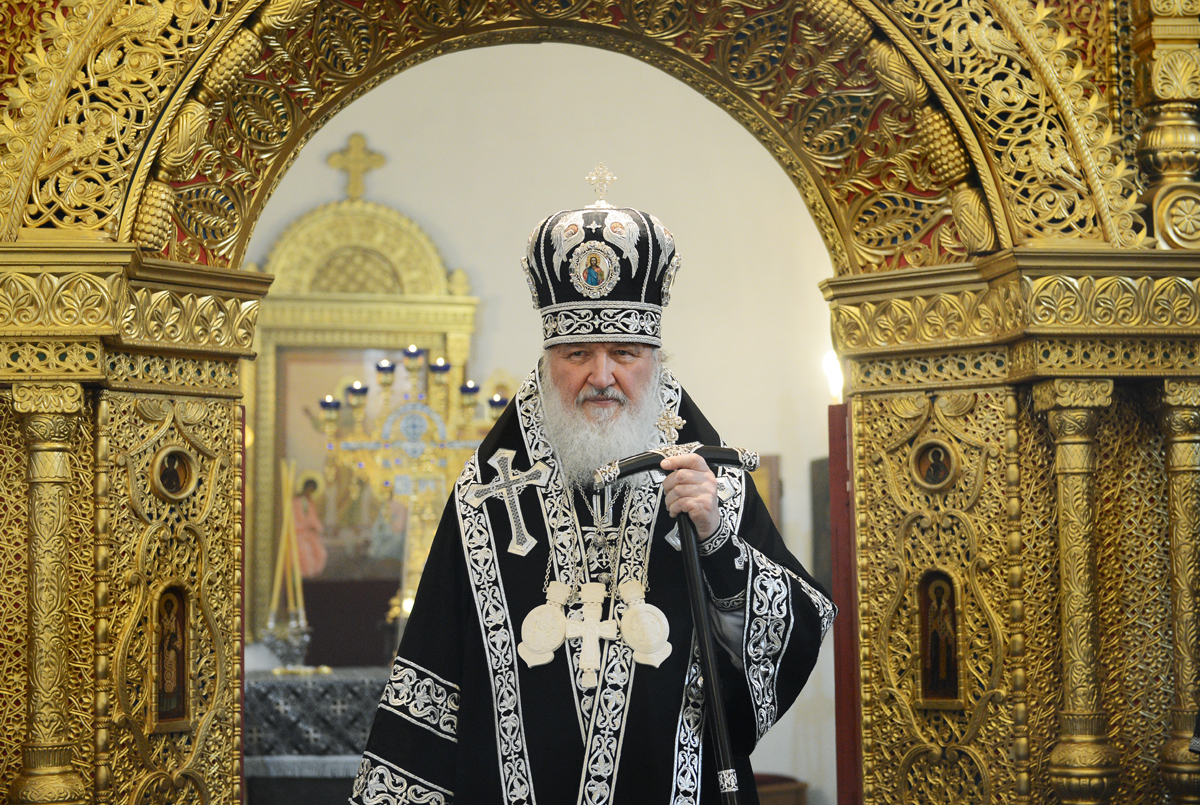 Slujirea Patriarhului în ziua de miercuri a celei de a 4-a săptămâni din Postul Mare la biserica în cinstea sfântului apostolul Ioan Teologul pe Bronnaia