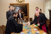 Mitropolitul de Volokolamsk Ilarion s-a întâlnit cu un grup de reprezentanți ai cercurilor bisericești și activiști obștești din Franța