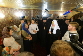 Preafericitul Patriarh Chiril s-a întâlnit cu reprezentanții fundației pentru slujirea socială „Spas”