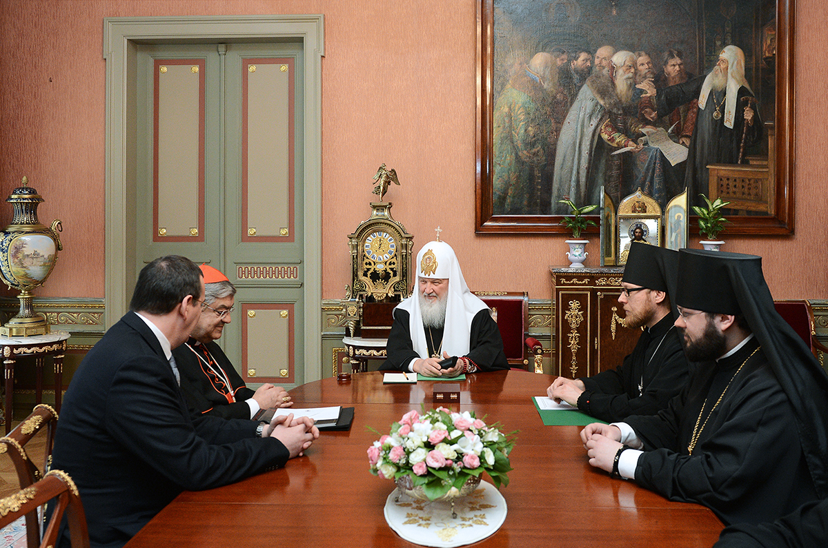 Întâlnirea Preafericitului Patriarh Chiril cu cardinalul Crescenzio Sepe