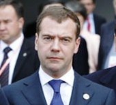 Председатель Правительства России Д.А. Медведев поздравил Святейшего Патриарха Кирилла с праздником Пасхи
