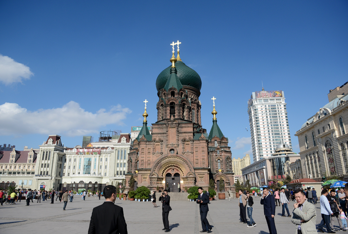 Vizita Patriarhului în China. Sosirea la Harbin. Vizitarea catedralei „Sfânta Sofia”
