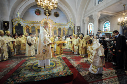 Святейший Патриарх Кирилл совершил Божественную литургию в Воскресенском кафедральном соборе Токио