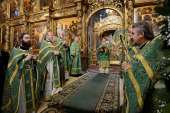 У день преставлення преподобного Сергія Радонезького Святіший Патріарх Кирил очолив служіння Божественної літургії в Успенському соборі Троїце-Сергієвої лаври