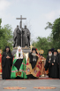 Молебен у памятника святым равноапостольным Кириллу и Мефодию в Москве в День славянской письменности и культуры
