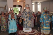 В ходе архипастырской поездки в Таджикистан глава Среднеазиатского митрополичьего округа доставил для поклонения мощи святителя Николая Чудотворца