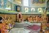 Патриаршее служение в праздник перенесения мощей святителя Николая из Мир Ликийских в Бар в Николо-Угрешском монастыре