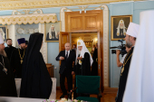 A avut loc întâlnirea Președintelui Federației Ruse V.V. Putin cu Preafericitul Patriarh Chiril, cu membrii permanenți ai Sfântului Sinod al Bisericii Ortodoxe Ruse și cu șefii delegațiilor Bisericilor Ortodoxe Locale