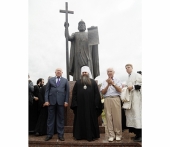 В Нижегородской митрополии открыт памятник святому равноапостольному князю Владимиру