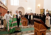 În ajunul sărbătorii Schimbarea la Față a Mântuitorului Preafericitul Patriarh Chiril a oficiat privegherea la mănăstirea din Solovki
