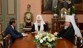 Preafericitul Patriarh Chiril a avut o întâlnire cu guvernatorul regiunii Voronej A.V. Gordeev și mitropolitul de Voronej Serghii