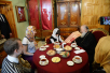 Vizita Patriarhului la Eparhia de Pskov. Întâlnirea cu Mila Filimonova și părinții ei adoptivi