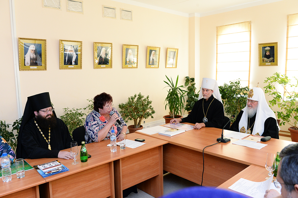 Vizita Patriarhului la Mitropolia de Piamurie. Vizitarea seminarul teologic din Habarovsk. Întâlnirea cu guvernatorul regiunii Habarovsk. Convorbirea cu câștigătorii concursului „Inițiativa ortodoxă”