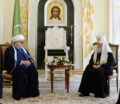 Preafericitul Patriarh Chiril s-a întâlnit cu președintele Direcției spirituale a musulmanilor din Caucaz sheikh-ul-islam Allahșükür Pașazade