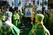 De ziua răposării cuviosului Serghie de Radonej Întâistătătorul Bisericii Ruse a condus solemnitățile din lavra „Sfânta Treime” a sfântului Serghie