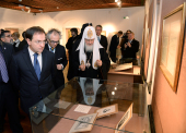 Sanctitatea Sa Patriarhul Chiril a vizitat expoziția „Rusia și Serbia. Istoria relațiilor duhovnicești” în Belgrad
