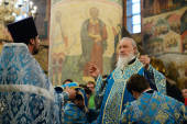 De sărbătoarea Intrarea în biserică a Preasfintei Născătoare de Dumnezeu Întâistătătorii Bisericii Ortodoxe Ruse și Bisericii Ortodoxe în America au oficiat Liturghia la catedrala „Adormirea Maicii Domnului” în Kremlinul Moscovei