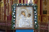 В Ханты-Мансийскую митрополию принесен список чудотворной иконы Божией Матери «Отрада и Утешение»
