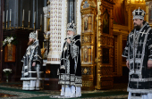 В Великую Среду Предстоятель Русской Церкви совершил Литургию Преждеосвященных Даров в Храме Христа Спасителя