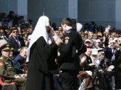 Святіший Патріарх Кирил відвідав парад «Не перерветься зв'язок поколінь» на Поклонній горі