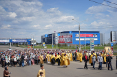 В День славянской письменности и культуры в Магнитогорске состоялся крестный ход с мощами великомученика Георгия Победоносца