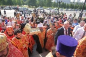 В Екатеринбургскую митрополию прибыли мощи великомученика Георгия Победоносца