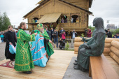 В день памяти благоверных Петра и Февронии Муромских глава Ханты-Мансийской митрополии освятил в Сургуте памятник святым