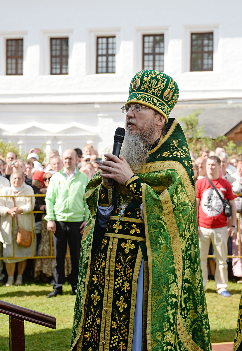 Slujirea Patriarhului la mănăstirea stavropighială Savvino-Storojevski