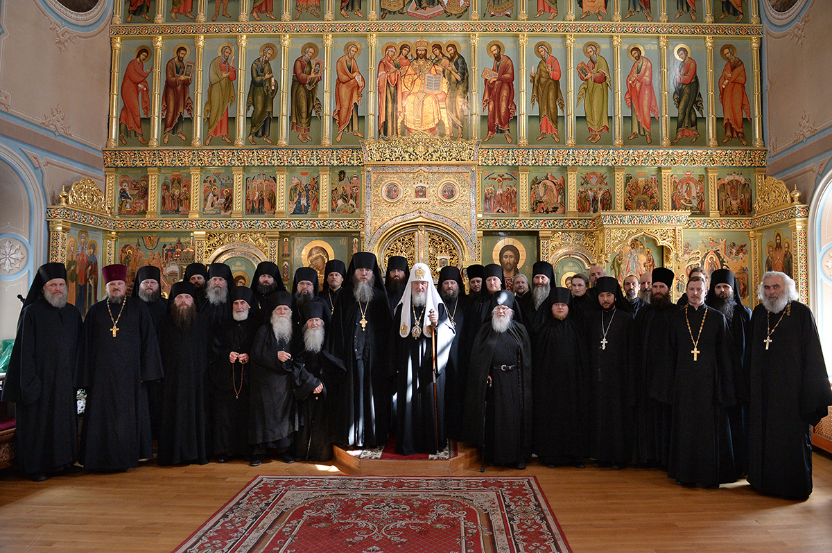 Slujirea Patriarhului la mănăstirea stavropighială Savvino-Storojevski
