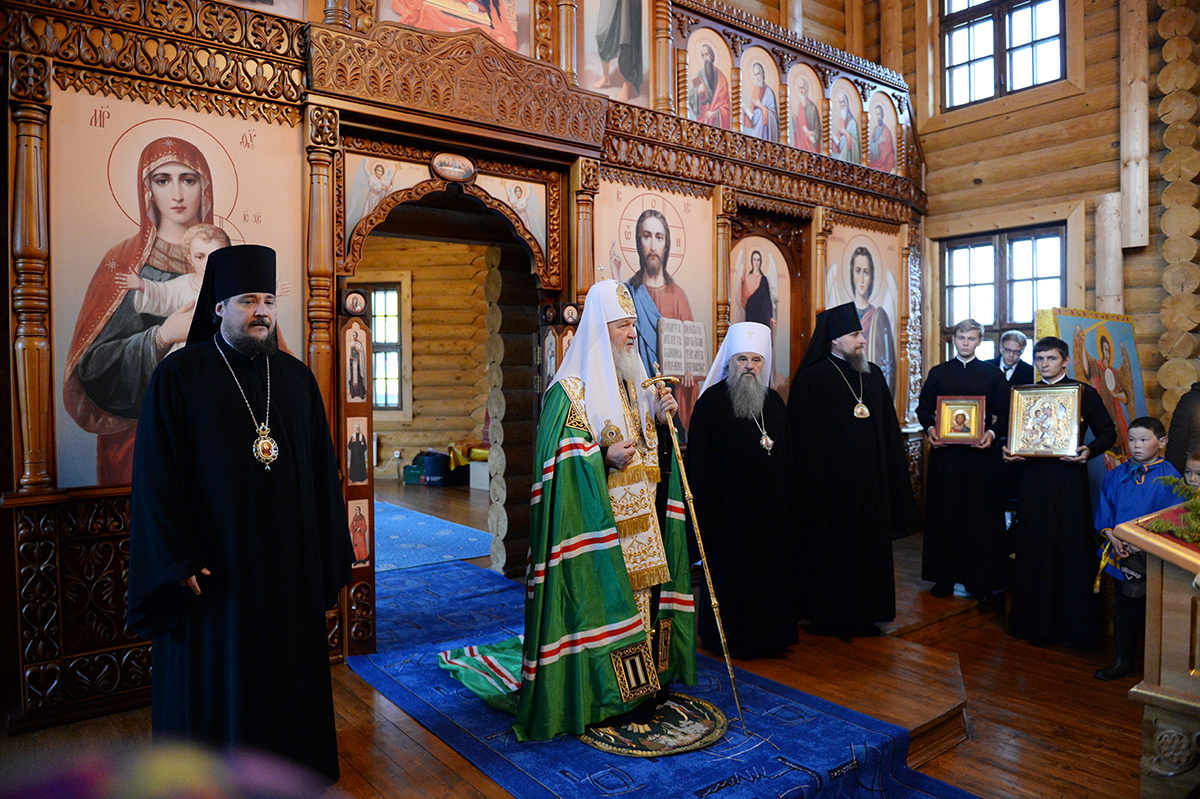Vizita Patriarhului la Eparhia de Salehard. Vizitarea factoriei Laborovaia