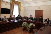 В парламенте Карачаево-Черкесии впервые прошла Парламентская встреча, организованная в рамках Рождественских чтений