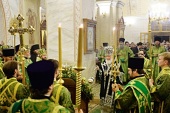 Патриаршее служение в канун празднования Собора старцев Оптинских в Оптиной пустыни