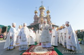 Предстоятель Украинской Православной Церкви совершил Литургию в Покровском Голосеевском монастыре г. Киева