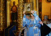 Slujirea Patriarhului în ajunul sărbătorii icoanei Maicii Domnului de Kazan la catedrala „Arătarea Domnului” din Elohovo, or. Moscova