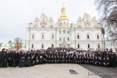 În capitala Ucrainei s-a desfășurat actul solemn cu prilejul aniversării a 400 de ani a Academiei de teologie din Kiev